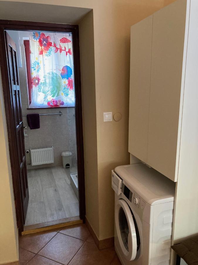 35 Vendeghaz Pecs Apartment Luaran gambar