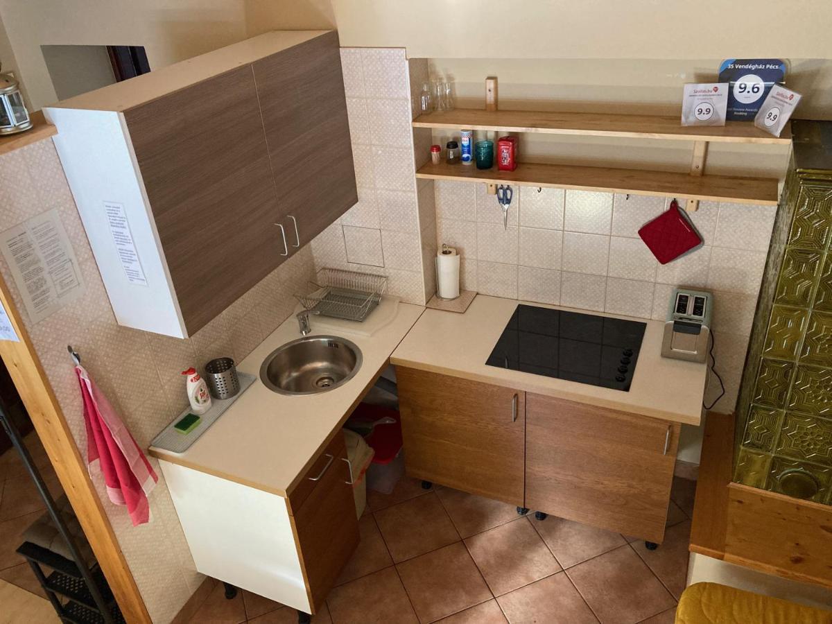 35 Vendeghaz Pecs Apartment Luaran gambar